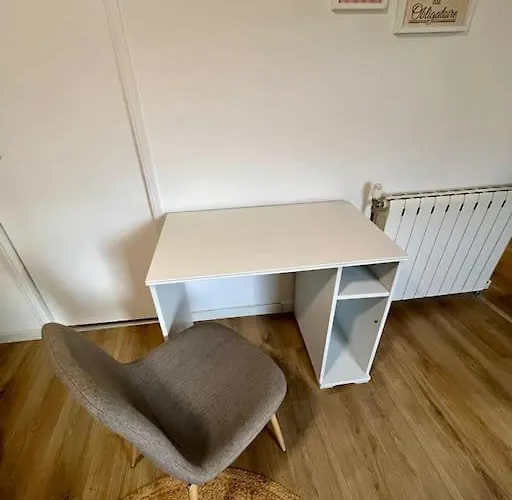 L'idylle De *